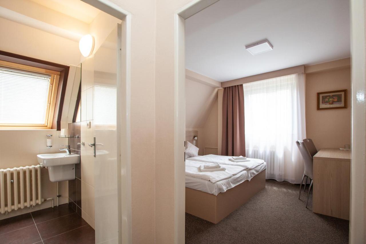 Hotel Stella Plzeň Dış mekan fotoğraf